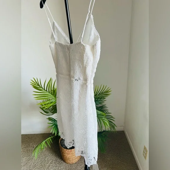 Abercrombie & Fitch White Lace Mini Dress - Picture 5 of 16